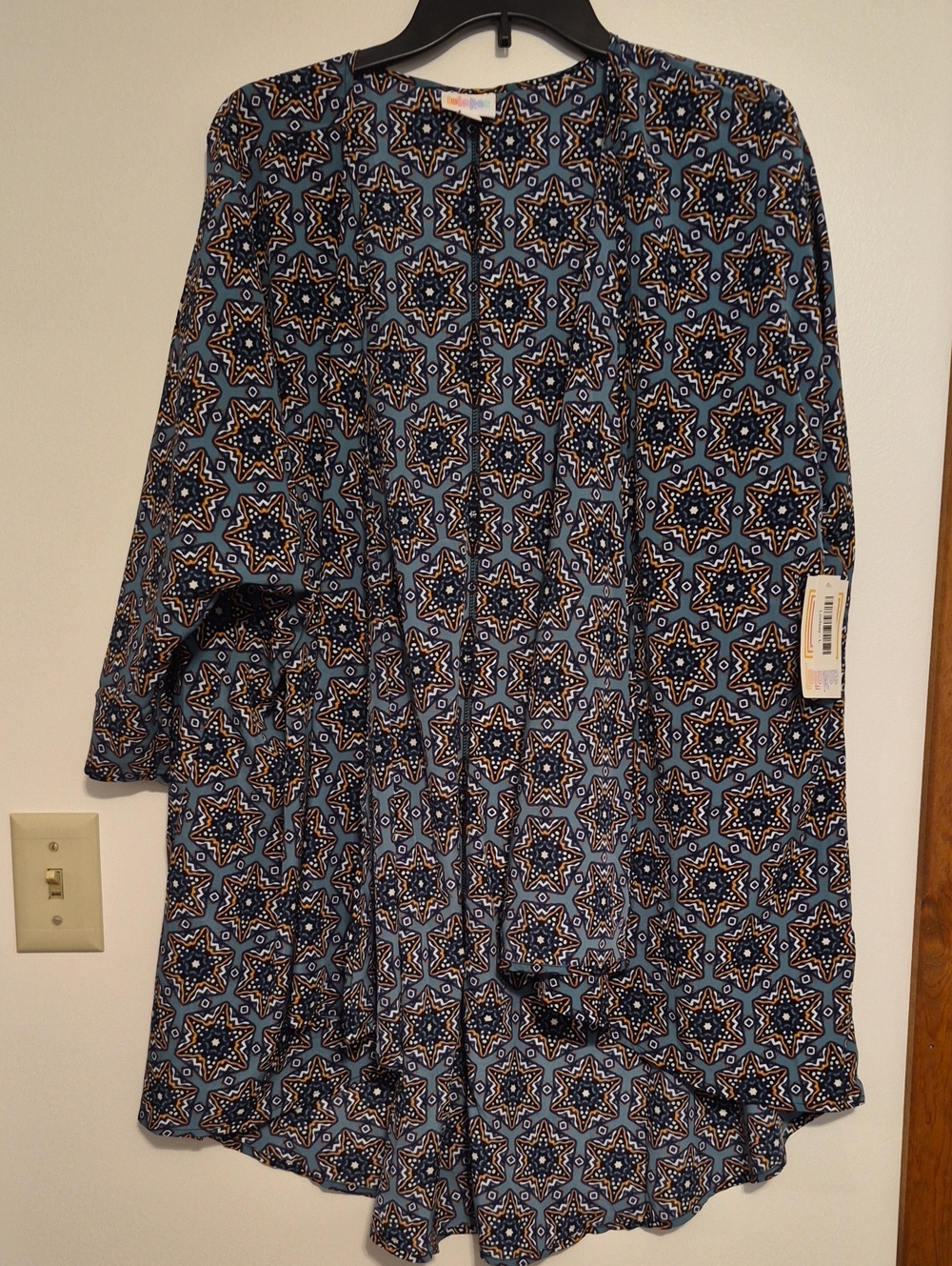 NWT LuLaRoe Green, Rust, White and Black Geometric Open-Front Jacket SZ L